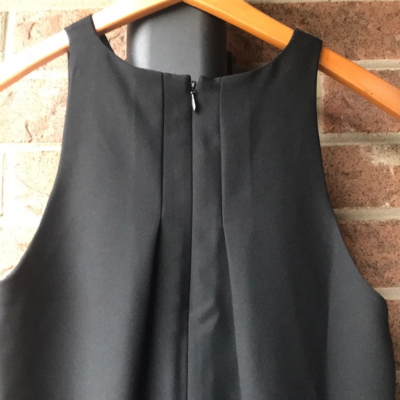 Banana Republic black dress, petite size 00 - Picture 8 of 11
